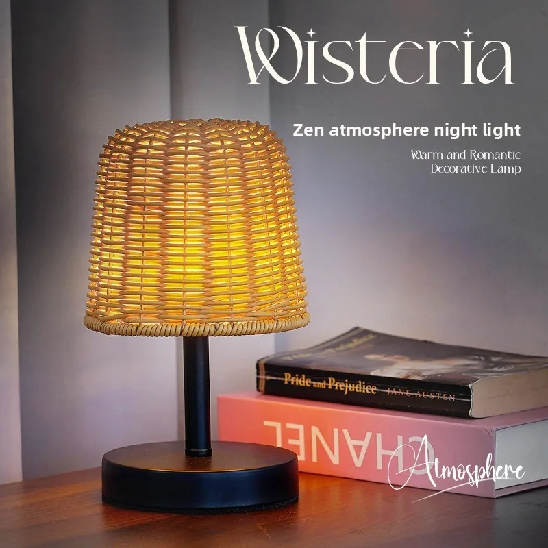 Lampada da scrivania Wabi-sabi letteraria retrò, lampada da letto Tatami per camera da letto, atmosfera retrò avanzata di tessitura in rattan, creatività della lampada americana
