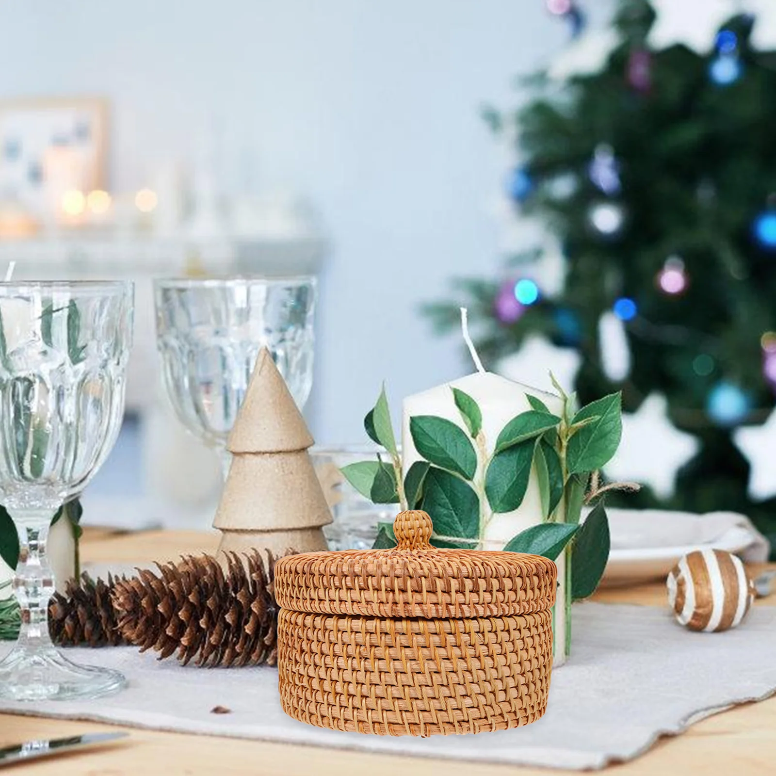 

Rattan Storage Basket Natural Hand-Woven Organizer For Snacks Fruits Bread Sundries Desktop Decor Household Small Basket