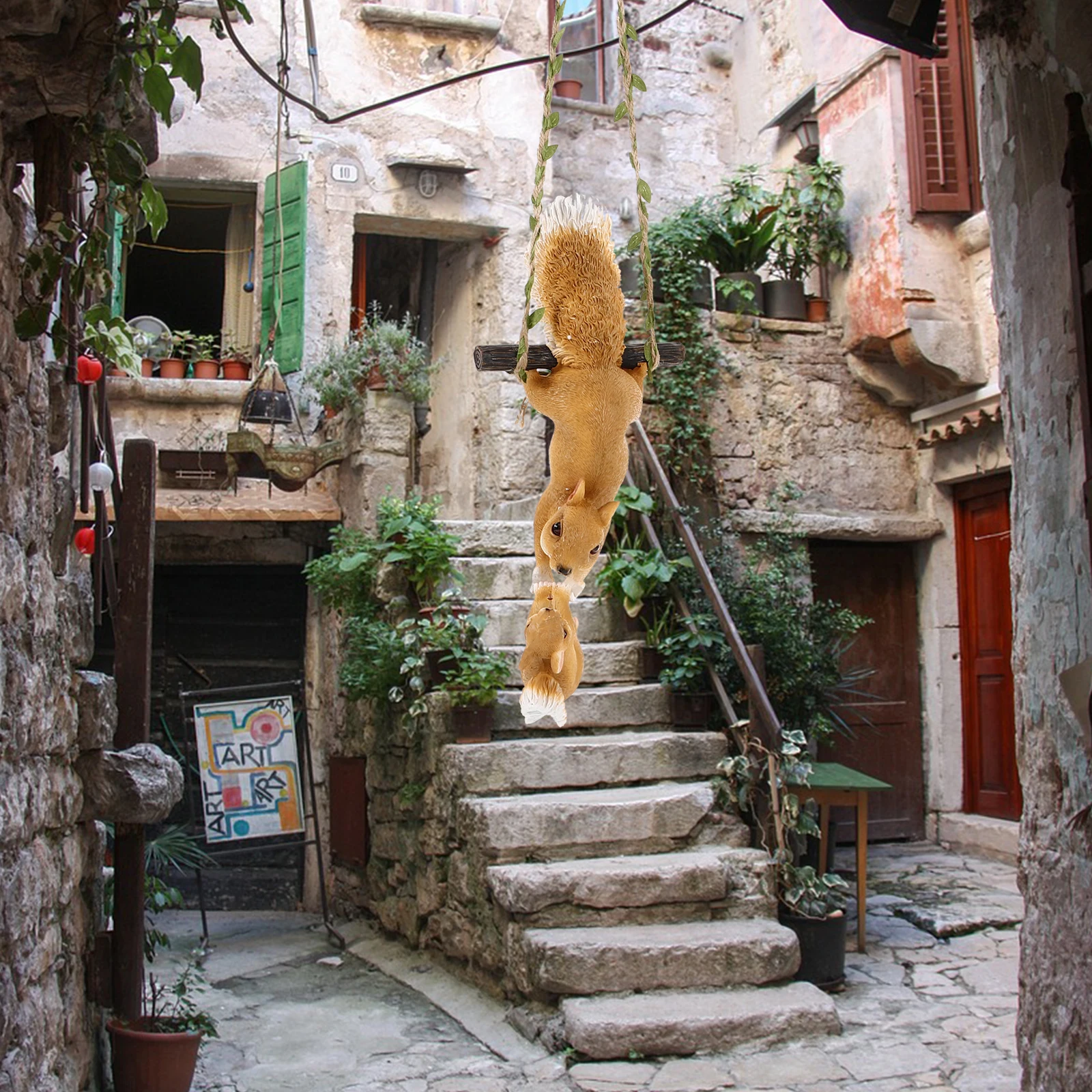 

Pendant Hanging Decor Lovely Statue Orange Adorable Ornament Garden Courtyard Resin Squirrel Decor Flower Pot Ornament Cute