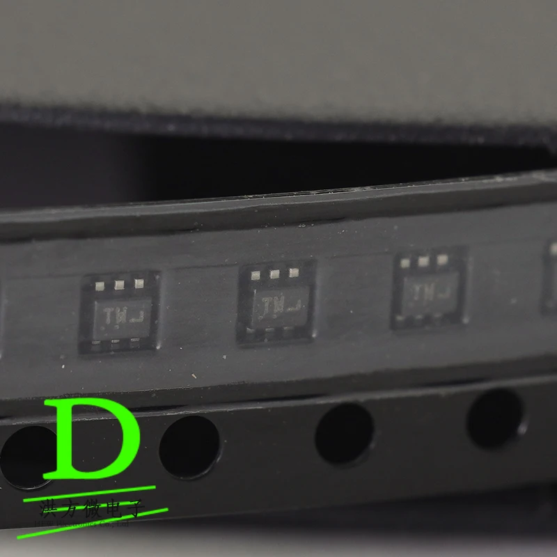 20 قطعة NTZD3155CT1G جديد وأصلي MOSFET tw tn 250mW 20V 540mA; 430mA 1 x N-channel + 1 x P-channel SOT-563 SOT-666 بمناسبة TW