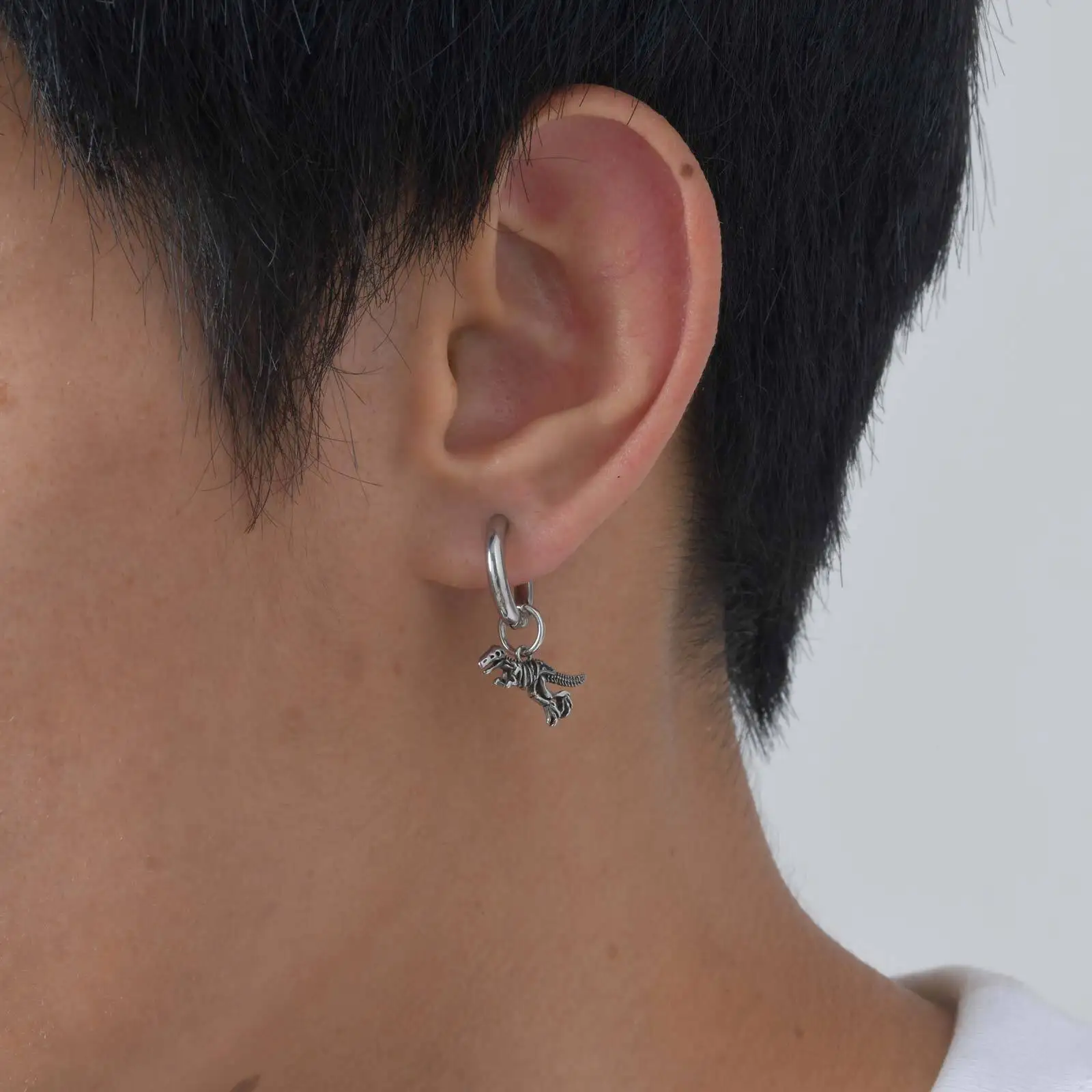 Vnox Punk Rock Earrings for Men Hypoallergenic Stainless Steel Silver Color Earrings Personalized Dinosaur Drop Earrings Gifts