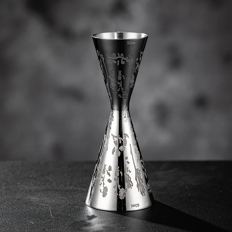 Japanese-Style Cocktail Jigger Creative Engraving Measuring Cup Stainless Steel Cocktail Jiggers Bartender Tools Bar Accessories
