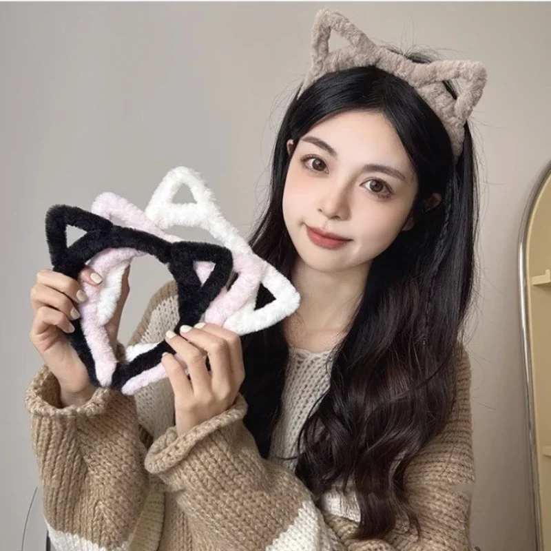 

Cute Plush Cat Ear Headband for Girls Cartoon Hair Bands Hoop Women Hollow Out Cat Ears Headwear Hair Accessories