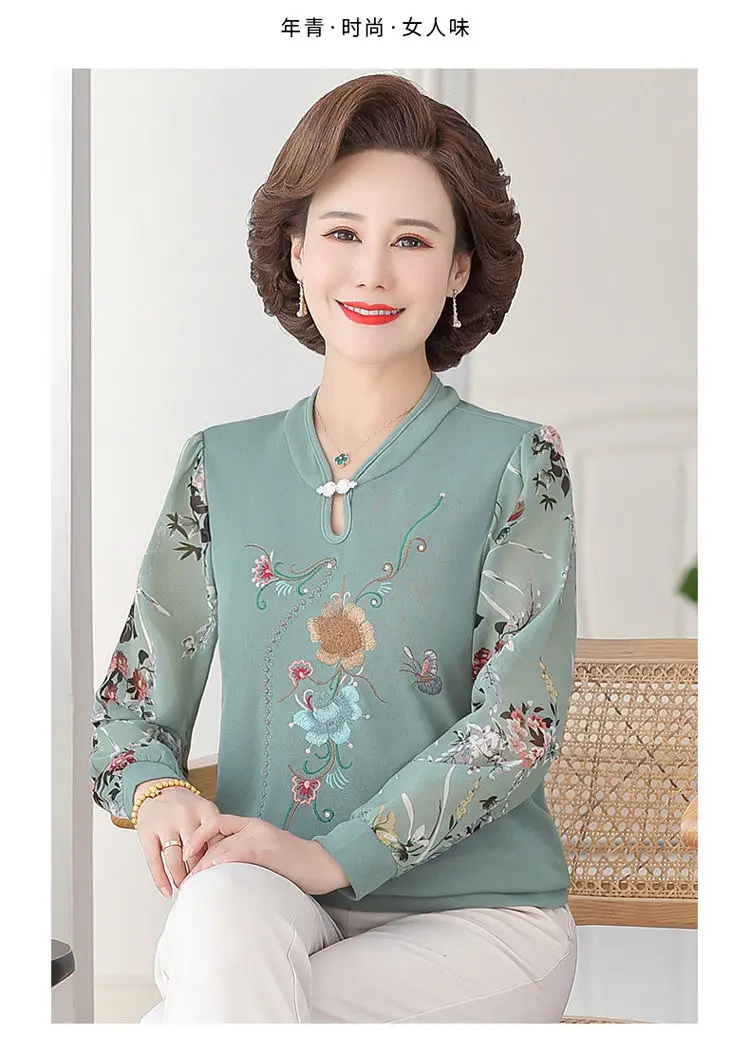 Mom\'s Long Sleeved Shirt with Base Small Shirt, Middle-aged and Elderly Women\'s Clothing Western-style T-shirt Fashionable