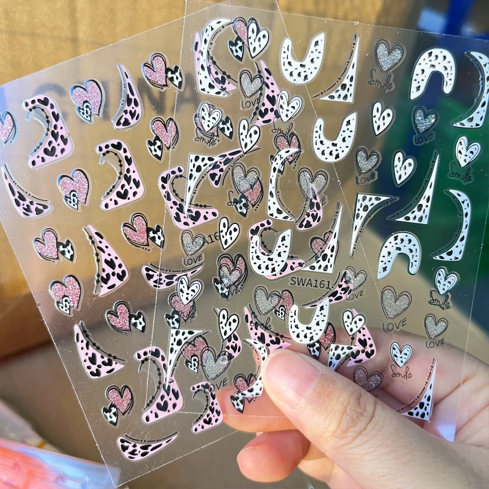 2 Stück Leopardenmuster Glitzer Herz Französische Nagelaufkleber 3D Sexy Funkelndes Rosa Liebe Glitzer Nagelaufkleber Weiß Valentinstag Maniküre