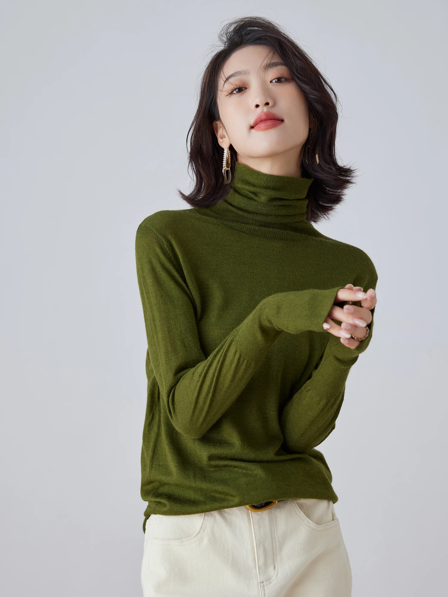 

LPBC High Value Wool Sweater Women's High Neck Pile Base Layer Shirt Inner Wear Australian Wool Fingerless Gloves Included