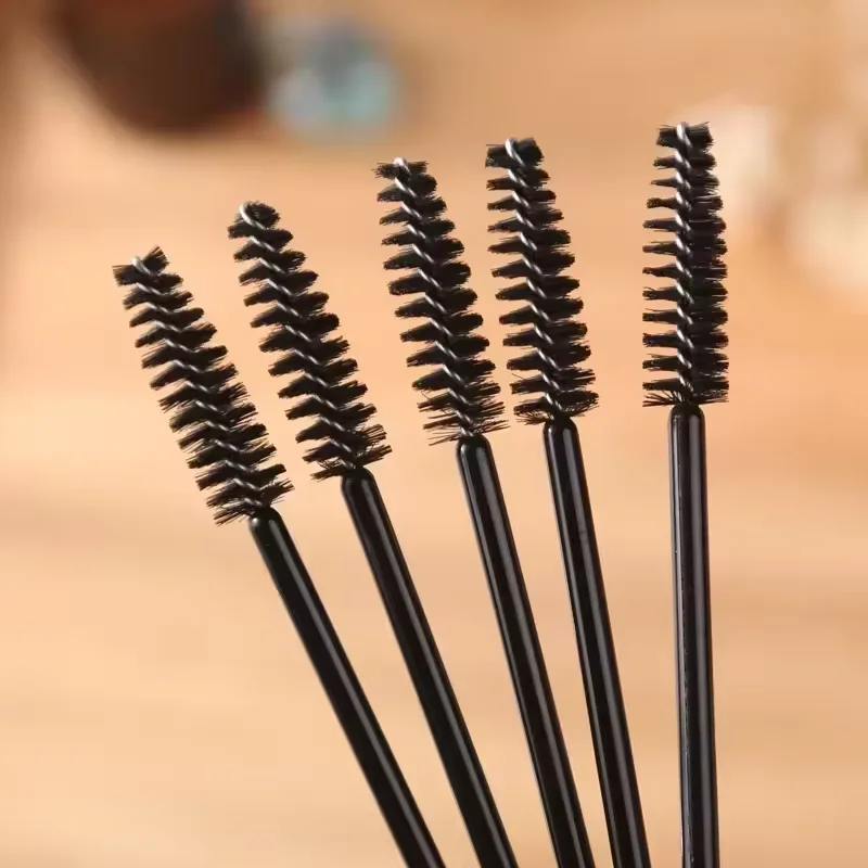 50 pz Pennello Per Trucco Mascara Bacchetta Applicatore Innesto Ciglia Estensione Usa E Getta Mascara Spazzole per Occhi Sopracciglio Strumenti All'ingrosso