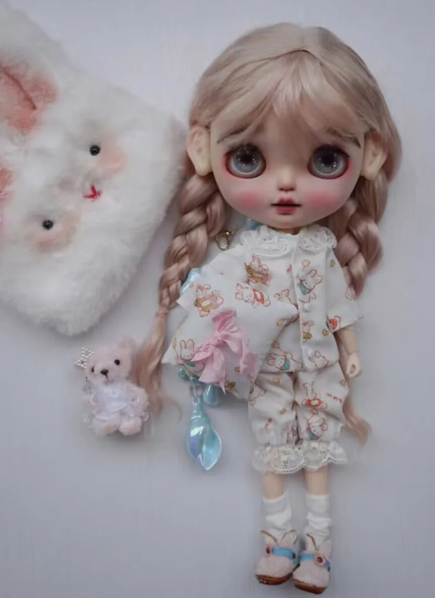 2025 5pcs kawaii rabbit style Blythe pajamas set tops/Face Masks/Pillows/socks 1/6 30cm(Fit for azone,Pullip,Ob22/24/26, Licca)