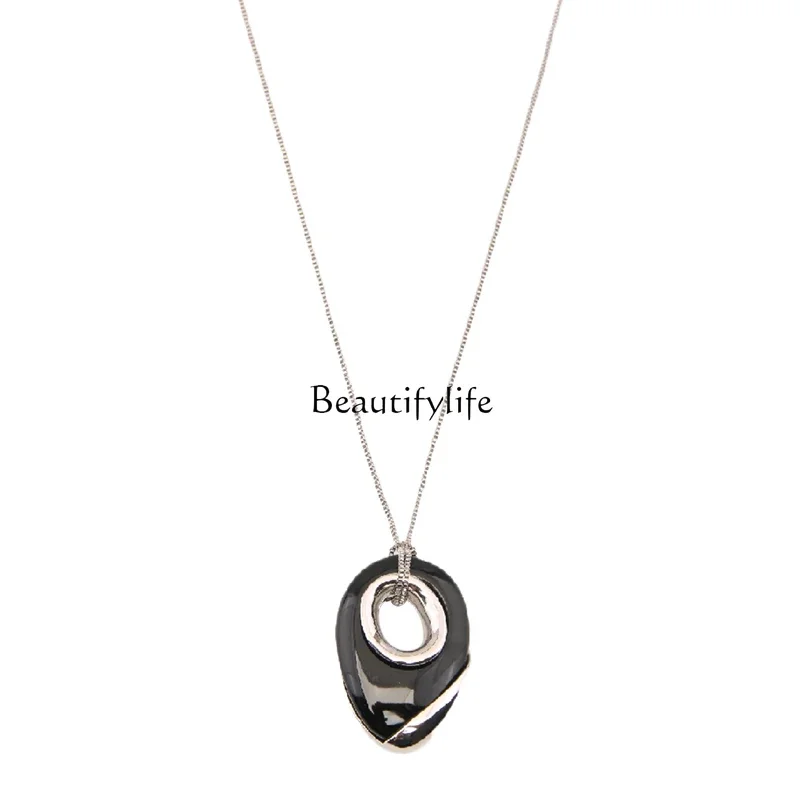 

Silver heavy industry black agate round long light luxury high-end sweater chain