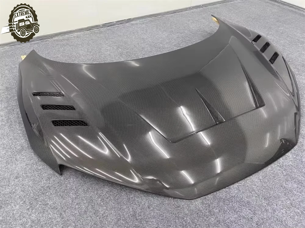 

Used for Audi R8 1016 Style Carbon Fiber Car Engine Hood, Best-selling New R8 Car Engine Hood in 2017-2018