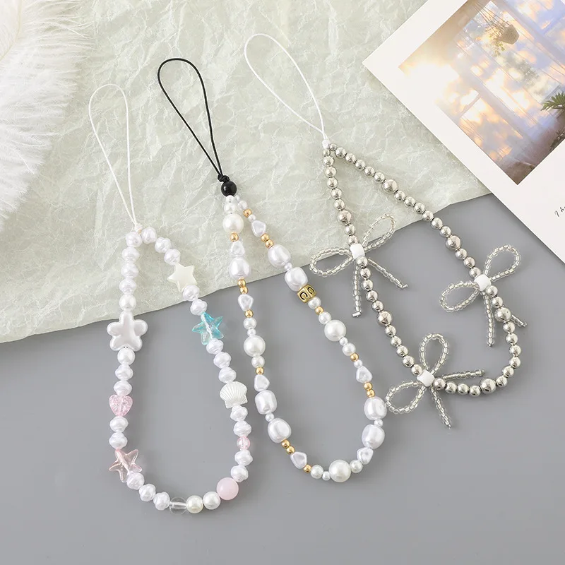 

Pearl Bow Heart Phone Chain