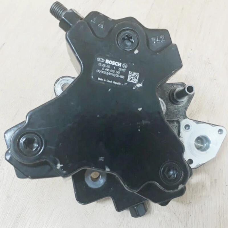 

High Pressure Fuel Pump 0445010121 CP3 Engine