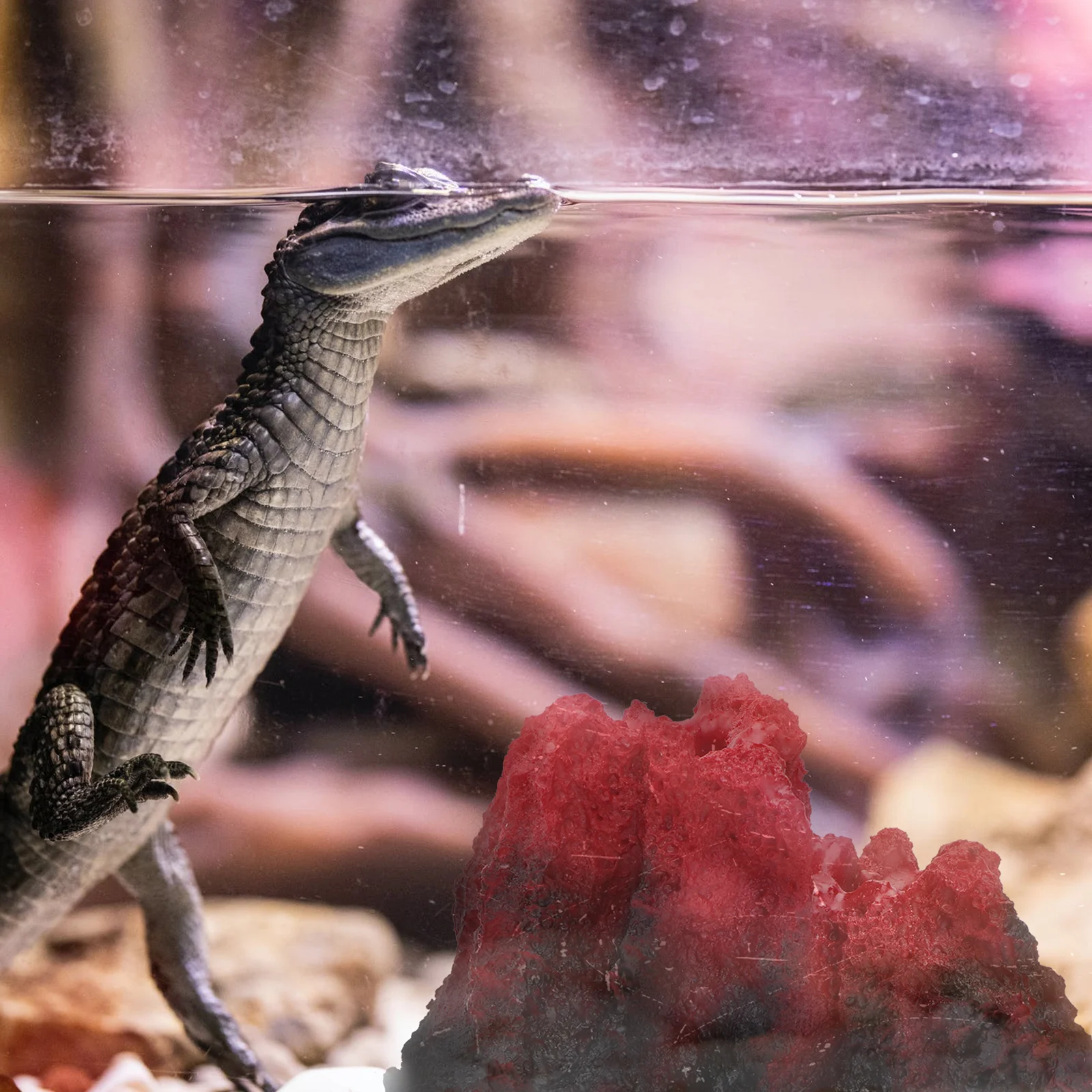 

1pc Fish Tank Volcanic Decor Aquarium Landscape Adornment Resin Rockery Ornament Freshwater Saltwater Durable Safe Aquarium