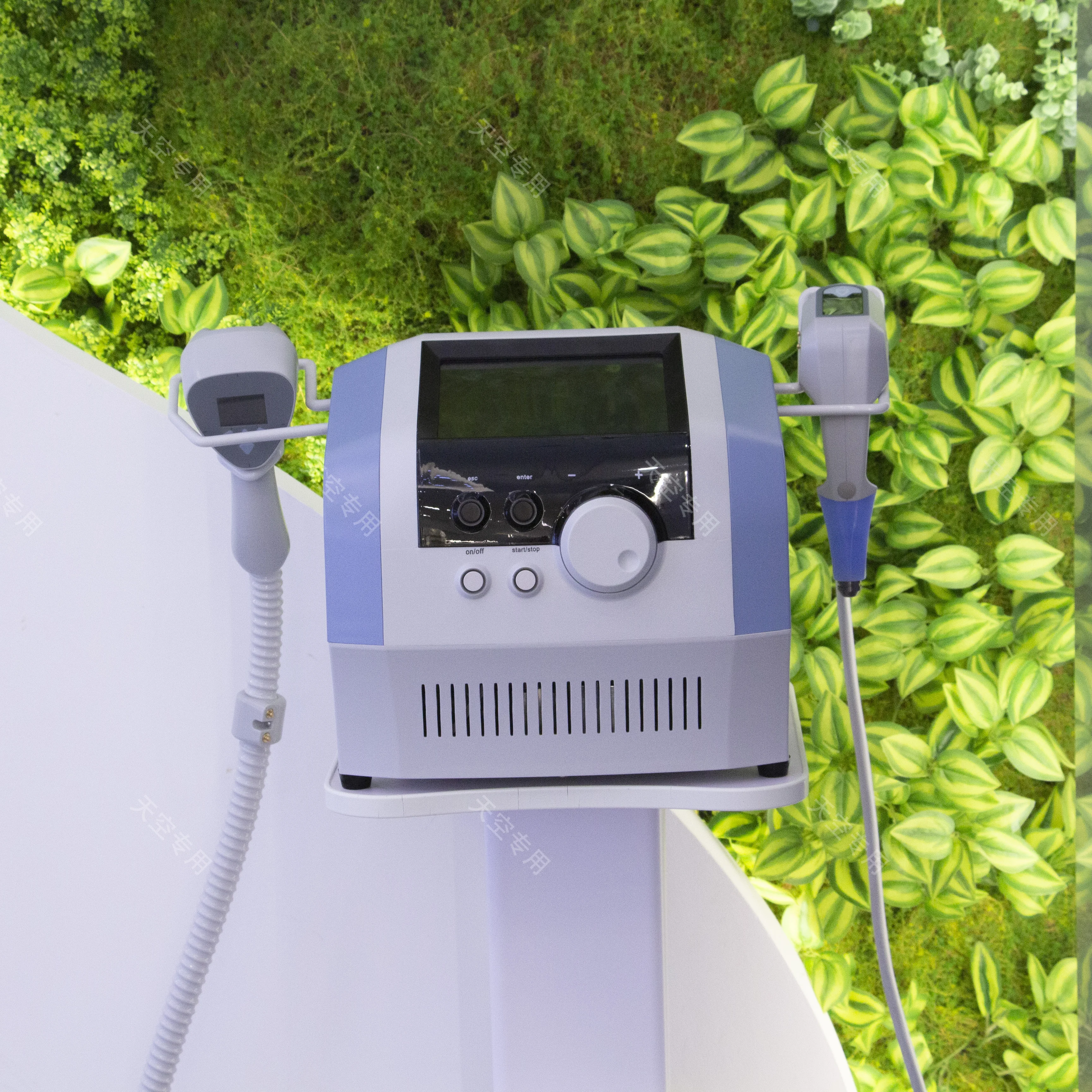 Équipement NEO Portable minceur Machine ultrasons Cellulite élimination des rides lifting du visage 2 poignées Ultra 360 Machine de réduction des graisses