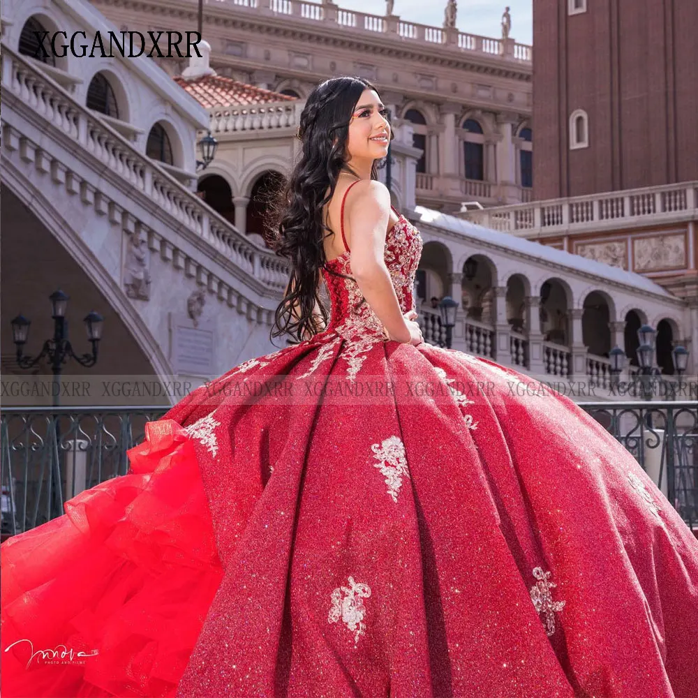 Customized Red Quinceanera Dresses 2025 Spaghetti Straps Ball Gown Princess Sweet 16 Dress Appliques Sequins Vestidos De 15 Años