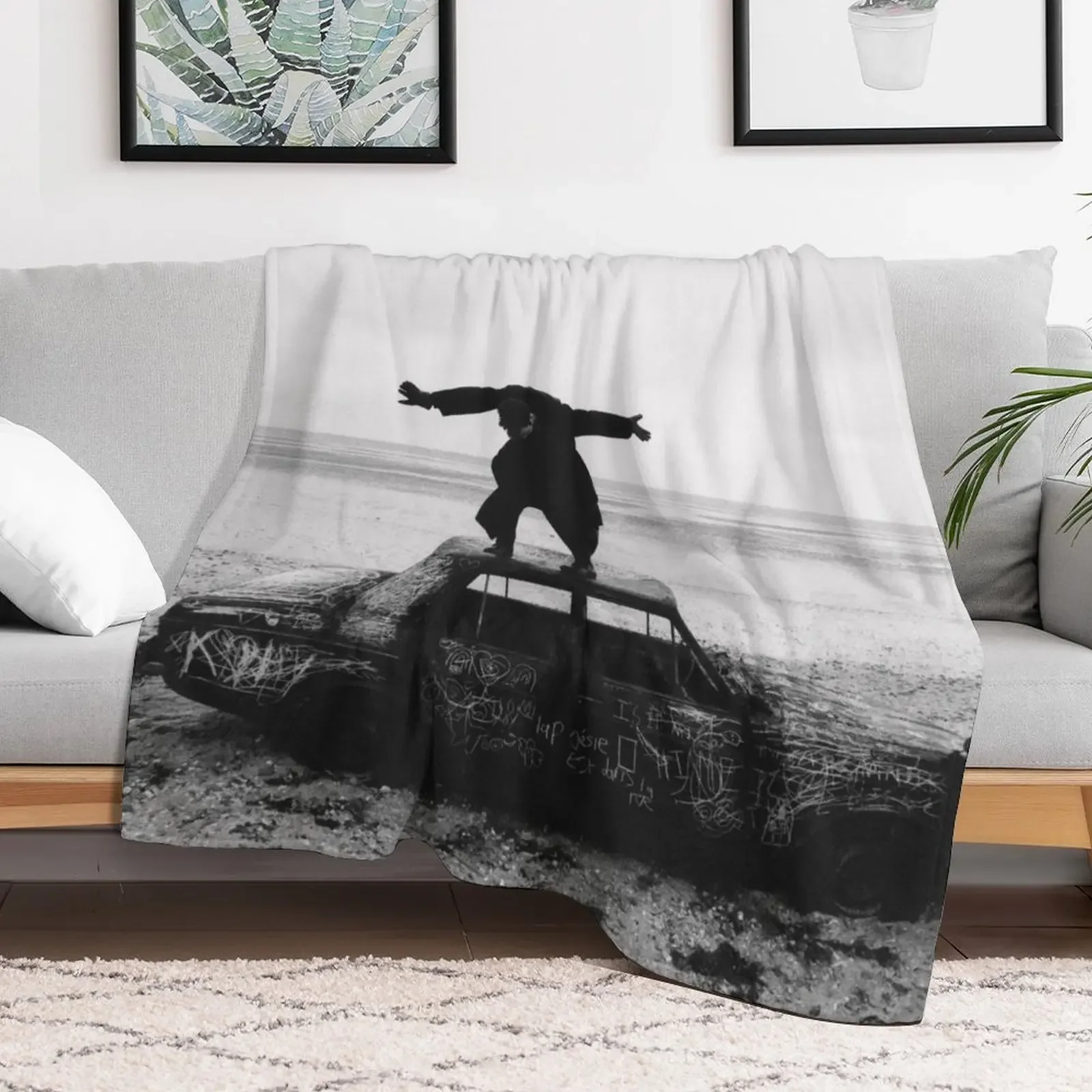 Being Funny In A Foreign Language Throw Blanket Breathable Lightweight Blanket for Adults Kids