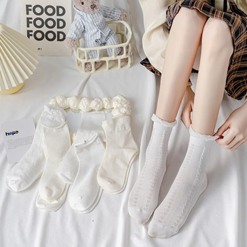 Damen 1/6er-Pack Sortierte Weiße Baumwoll-Crew-Socken, Atmungsaktive Strukturierte Gerüschte Gerippte Socken für den Alltag, Casual und Süße Lolita-Outfits