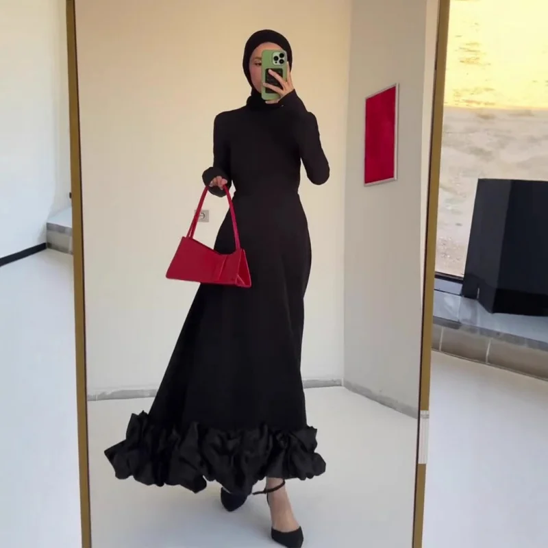 

2025Spring Bubble Mesh Large Hem Evening Dress with Soft Ruffles Slim Fit Dress