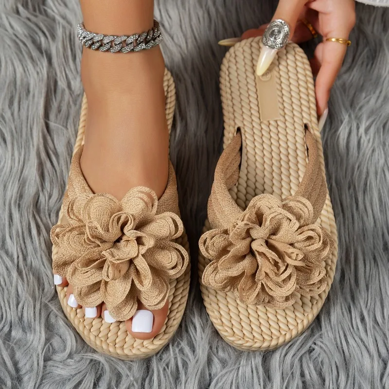 2026 Summer Women Flat Slippers Fashionable Flower Decor Clip Toe Round Toe Female Shoes Casual Comfortable Lightweight Sandals