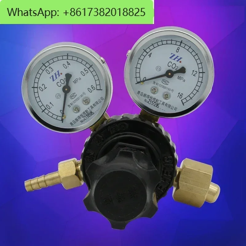 Carbon dioxide pressure reducing valve  gauge pressure gauge does not heat the CO2 pressure reducer