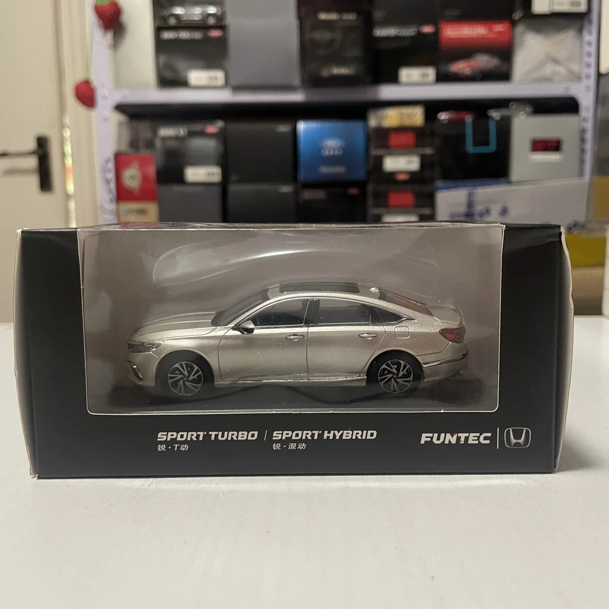 Diecast 1:43 Schaal Dongfeng Honda Inspire 2019 Legering Model Auto Collectible Toy Gift Souvenir Display Ornamenten