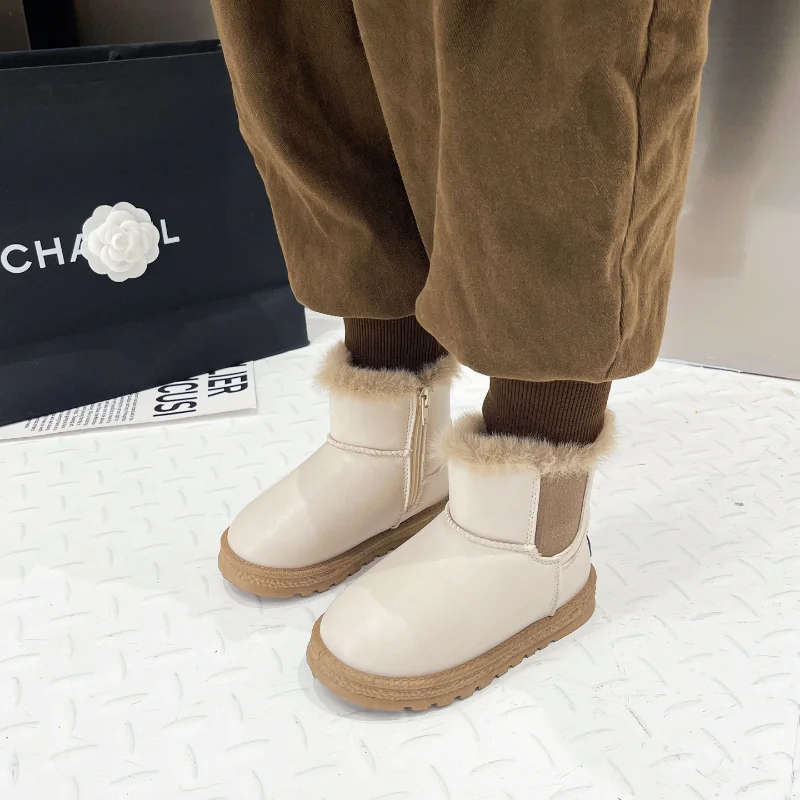 Botas de nieve clásicas de felpa para niñas, zapatos versátiles de PU para mantener el calor, simples, japoneses, 2024