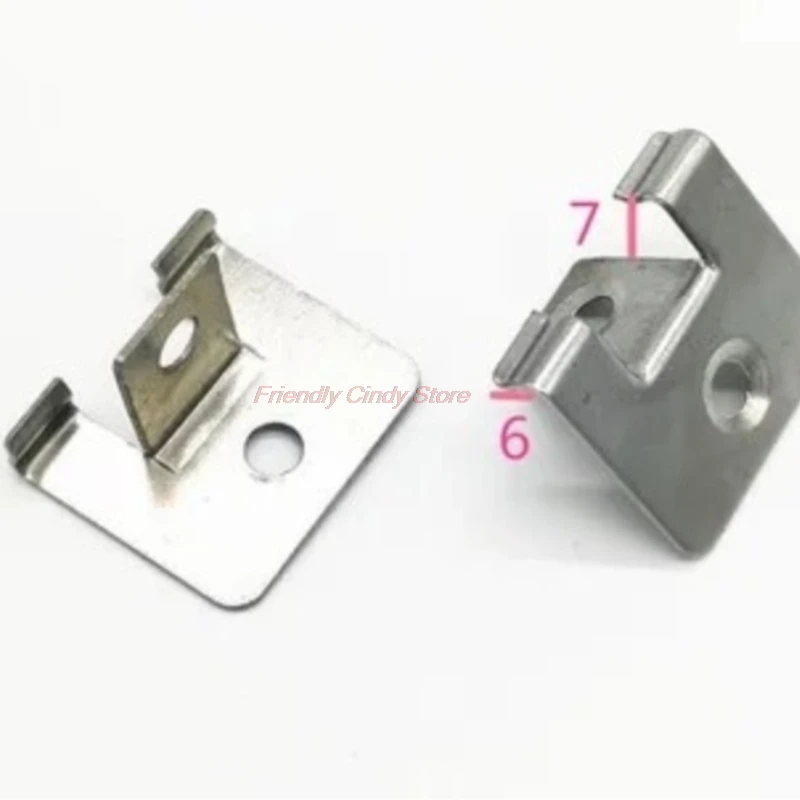 100Pcs 304 Stainless Steel Grooved WPC Flooring Composite Decking Starter Clip Deck Fastener