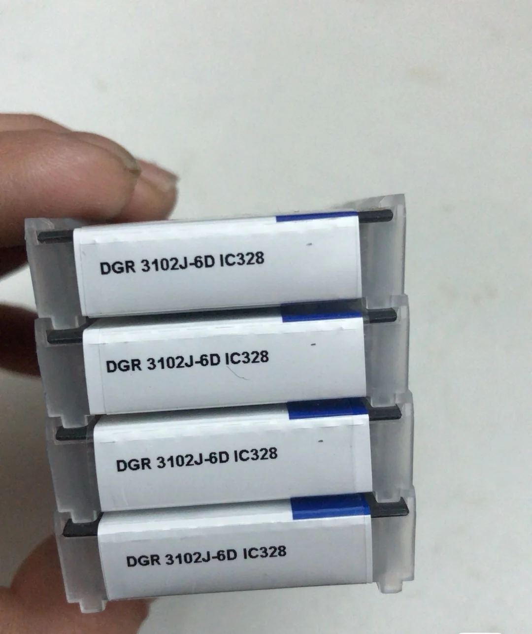 

Hard alloy cutting blades DGR3102J-6D IC328