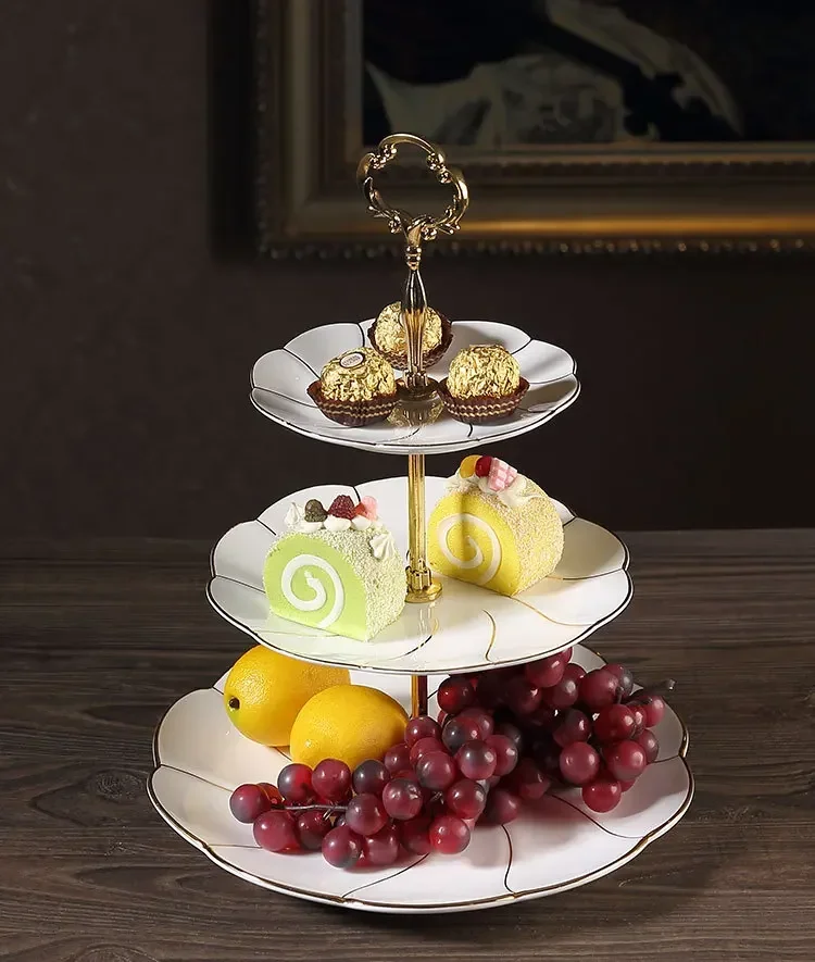 

Europe Gold Inlay Bone China Fruit Plates Snack Dishes Cake Plate Candy Dish Porcelain Tray Ceramic Tableware Decoration