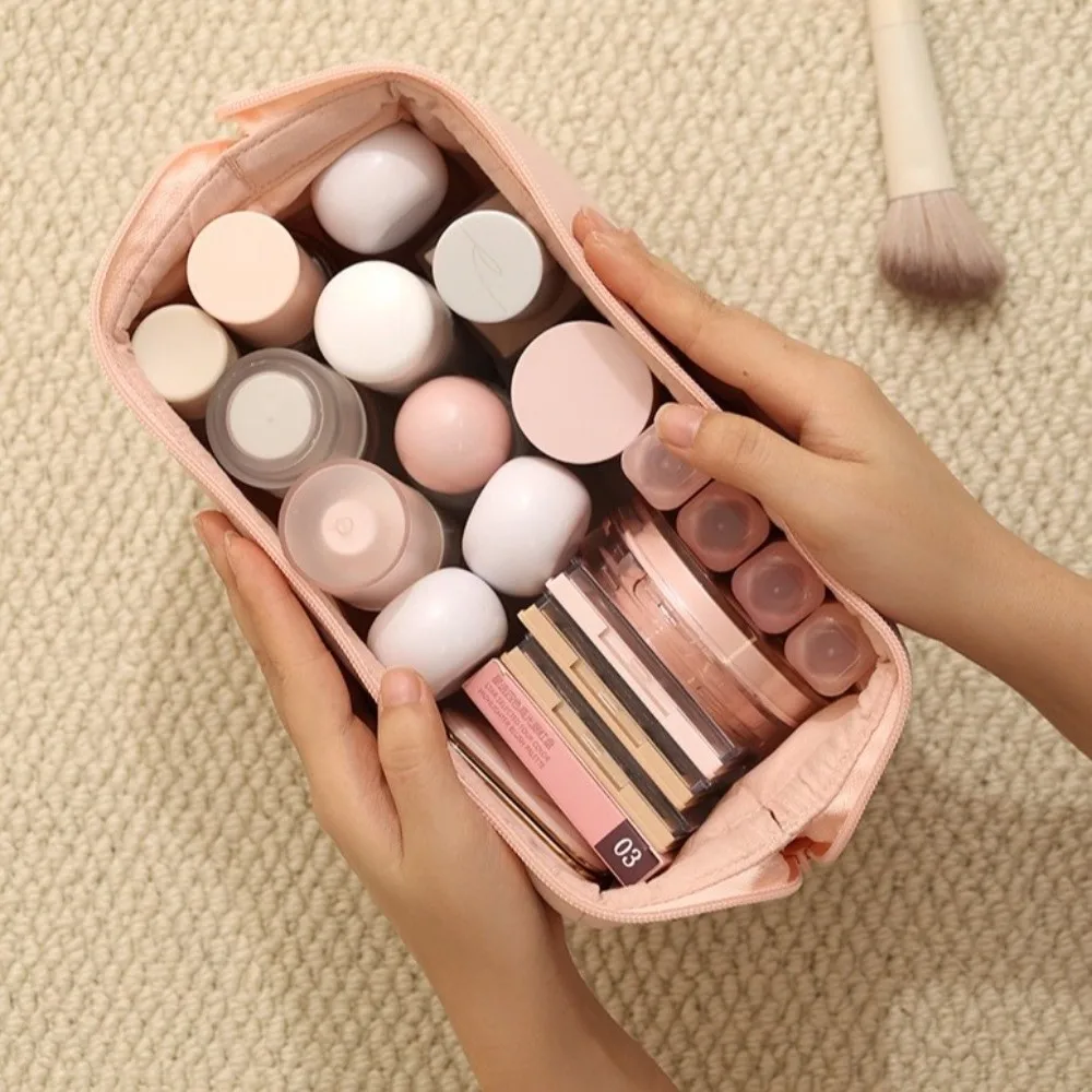 

Wide-open Women Cosmetic Bag Puffy Padded Large Capacity Makeup Organizer Handheld Multifunction Toiletry Storage Bag Travel