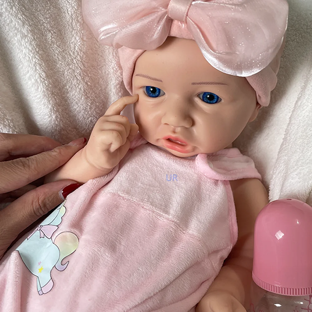 Exquisite 17-Zoll-Künstler handbemalte weiche Silikon-Reborn-Babypuppe mit blauen Augen, Wiedergeburth-Babys für Kinder ab 3 Jahren, Weihnachtsgeschenke