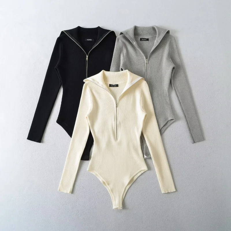 

Вязаный комбинезон с высоким воротником на молнии, утягивающий, для повседневной носки, с короткими брюками со средней талией, женская модная зимняя коллекция