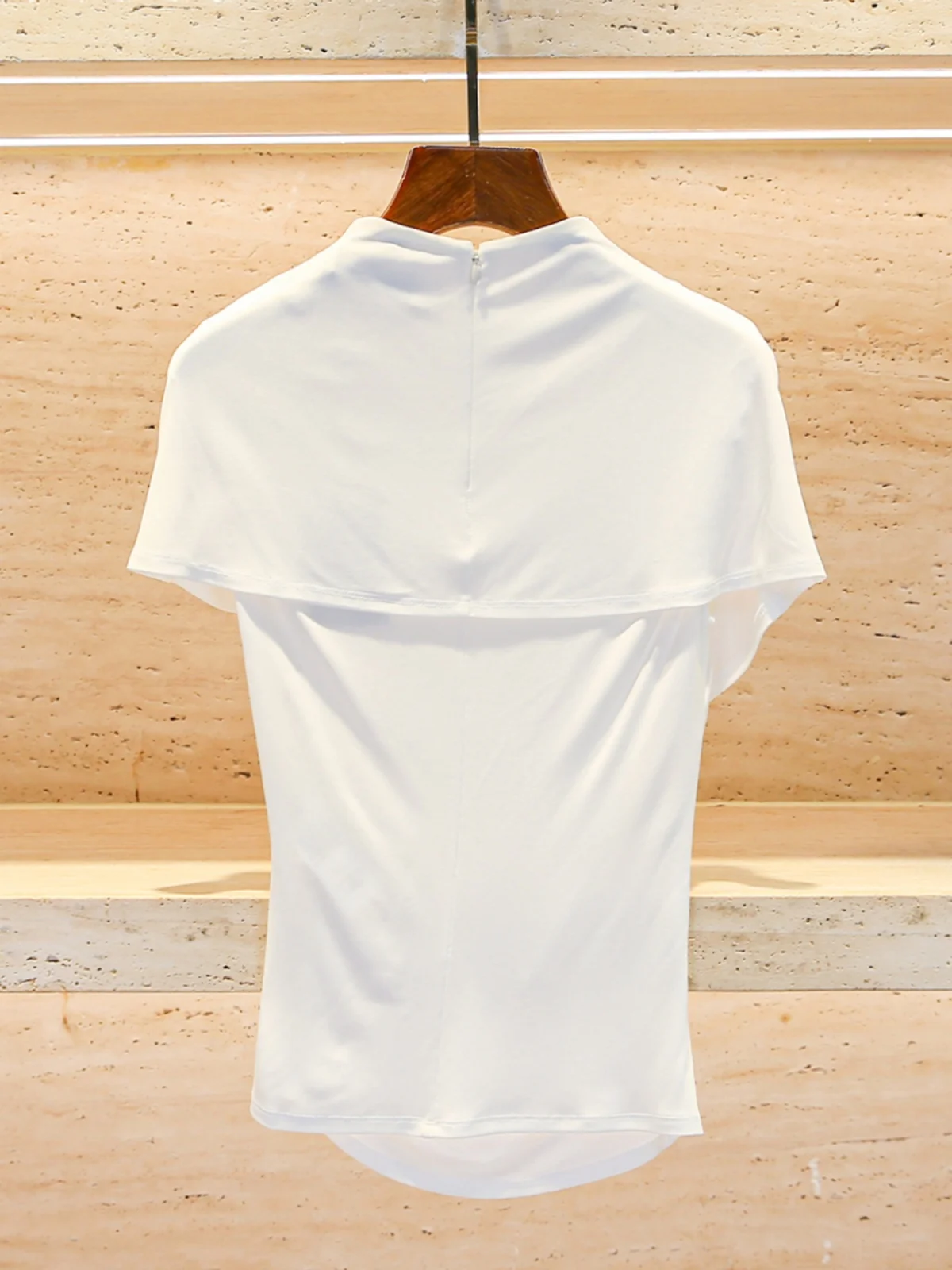 

Ele Women's Casual T-irt with Hollow out Design And Stand Collar Soft Sle SP Home South Oil High End Faion Summer Top