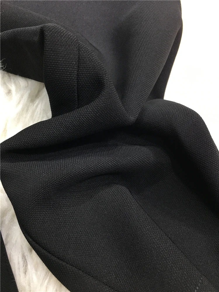 เลกกิ้งแฟชั่นผู้หญิงสำหรับฤดูใบไม้ร่วงและฤดูหนาว เอวสูง ทรงดินสอ แต่งตัวได้หลากหลาย  ลายตัวอักษร ประดับคริสตัลสีดำ ความยาวระดับข้อเท้า