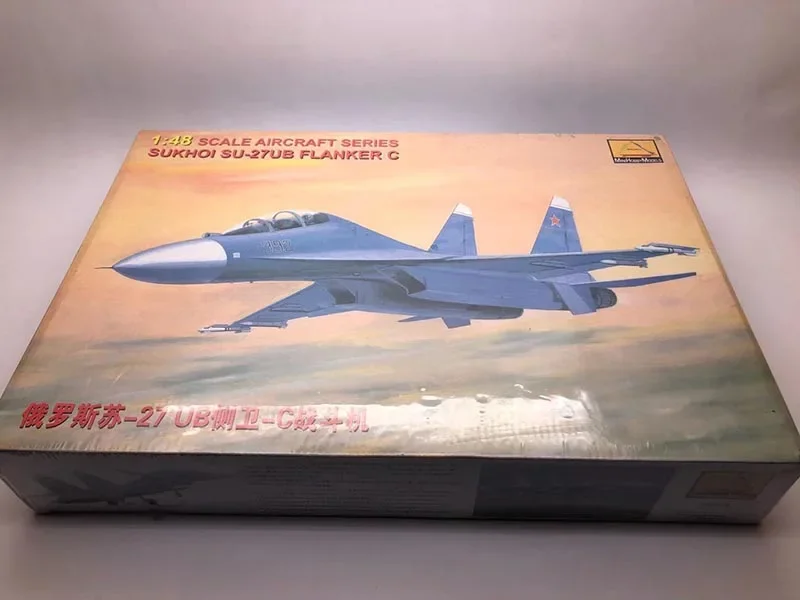 Hobbywing Aircraft Kit Modelo C, russo SU-27UB FLANKER, Série 1:48, 80301