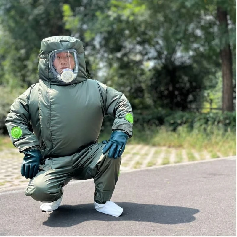 Eight-layer lightweight one-piece anti-wasp set, the new model is specially designed beekeeping red women to catch for 1 year