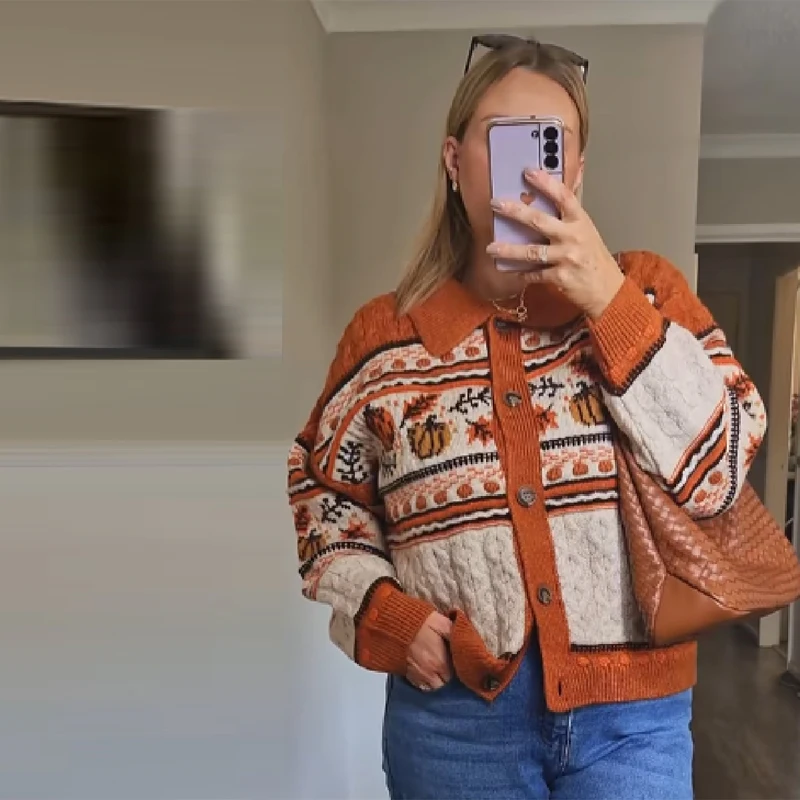 

Women's Retro Festive Casual Collared Orange Sweater Fashion Comfortable Loose Knitted Top New Autumn Female Streetwears