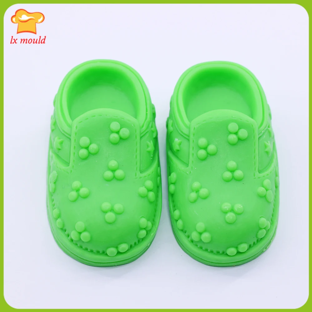 2-Hole Baby Shoe Silicone Molds Chocolate Cake Decorating Baking Topper 3D Relief Pearl & Pentagram Baby Shoes Candle Soap Mould