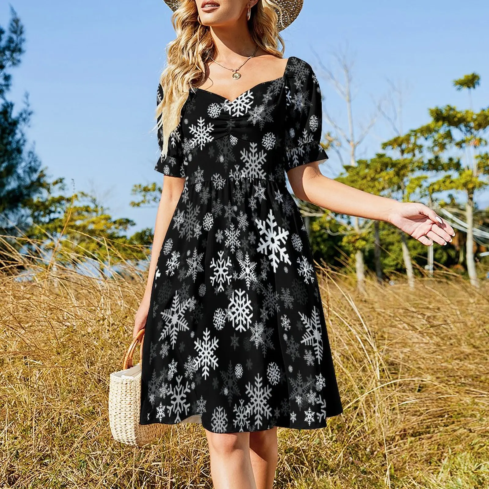 Snowflakes Pattern in Black Short Sleeved Dress Long dress woman Dance dresses Dress for pregnant women Women long