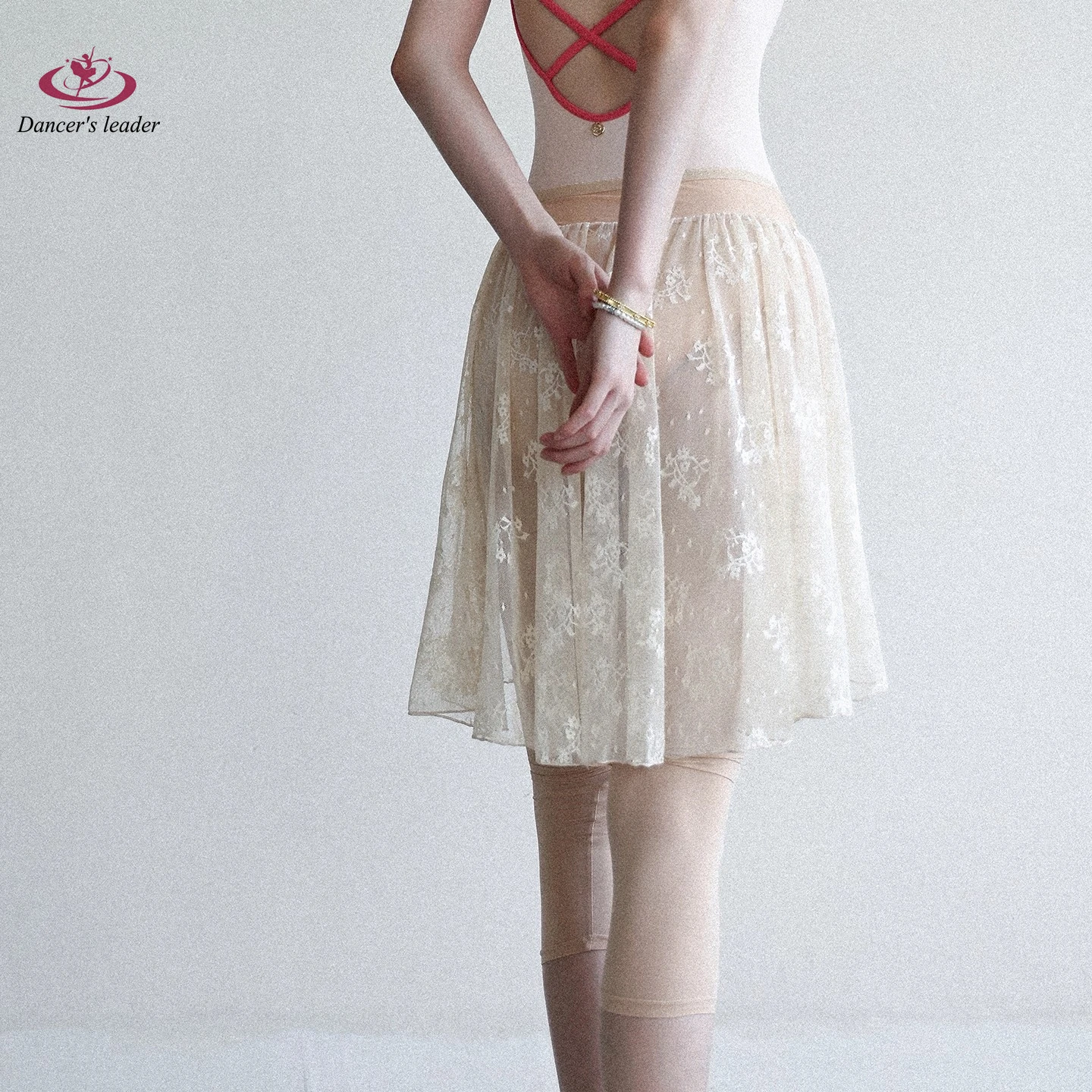 رداء رقص الباليه للنساء ممارسة اللباس الجمباز ضيق الأداء اللباس الكبار الهواء اليوغا نصف تنورة الدانتيل السراويل