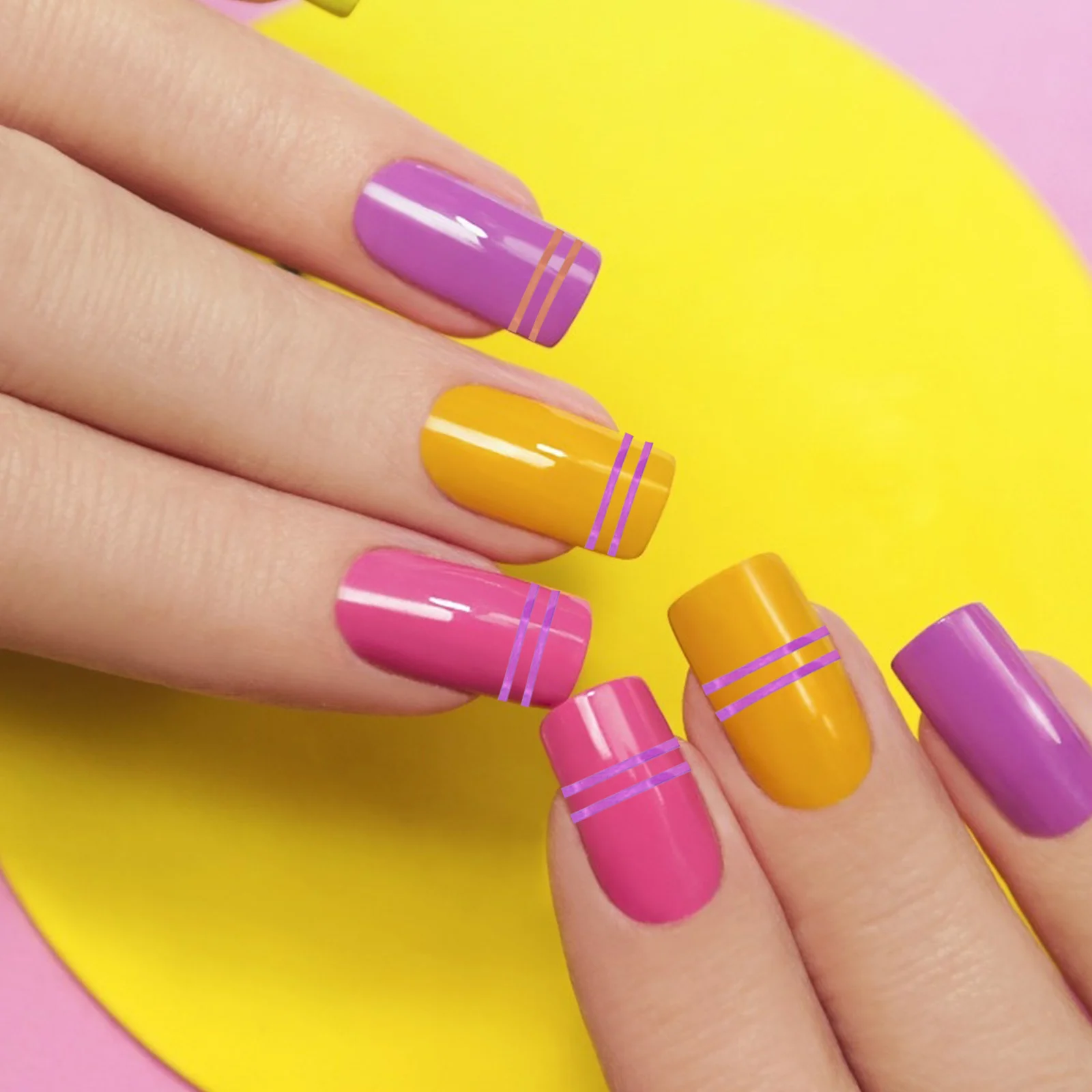 1セット1セットステッカーライン自己粘着ストライプDIYマニキュアアートデコレーションクリスマスハロウィンパーティーギフトネイルアートテープストライプ