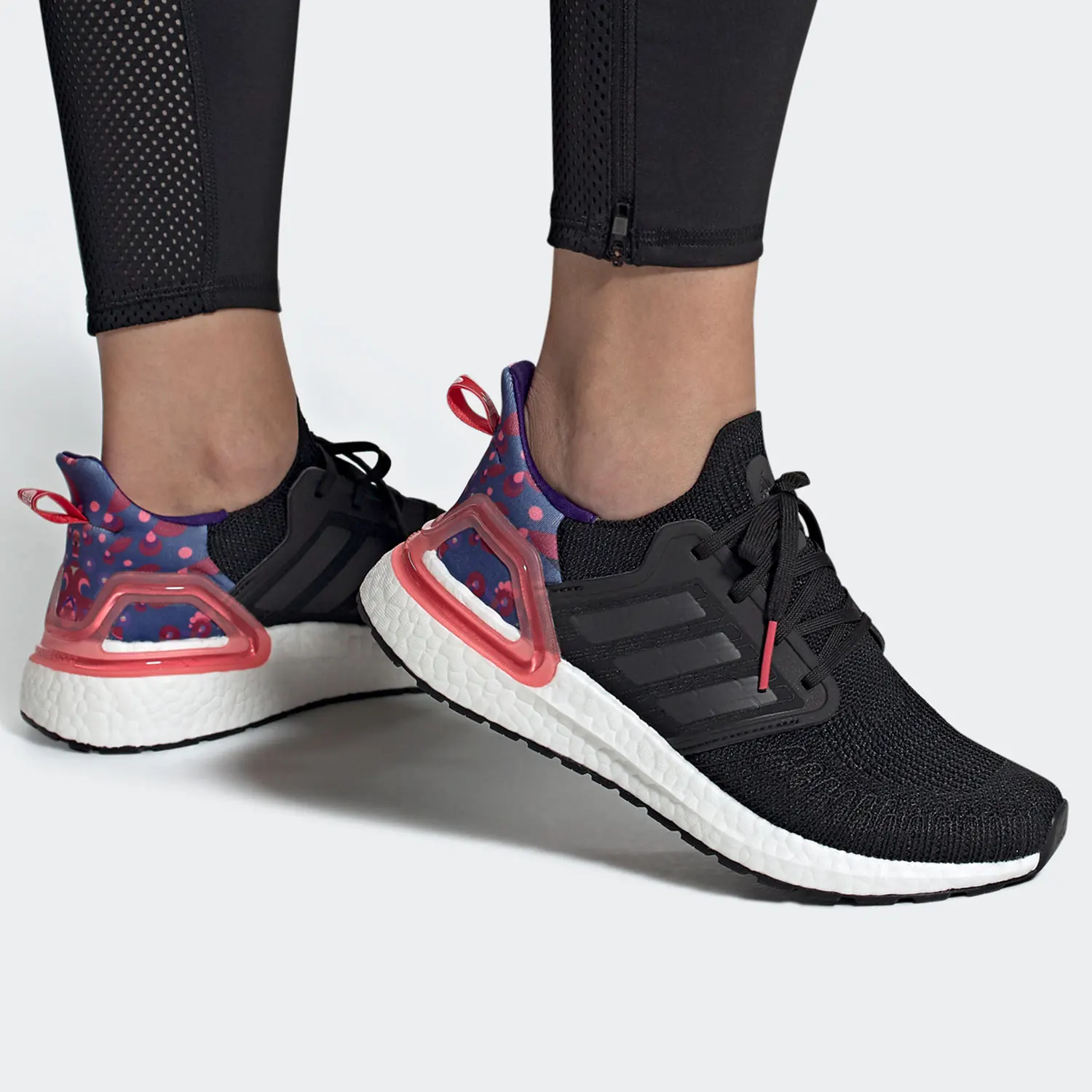 

adidas оригинальные сезонные новые женские прогулочные повседневные туфли с низким берцем H04408