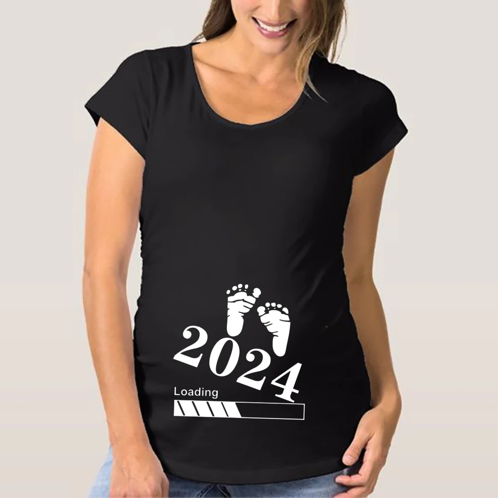 Camiseta de maternidad con estampado de Baby Loading 2024, ropa de embarazada, camisetas de anuncio de embarazo, camisetas de mamá, Tops