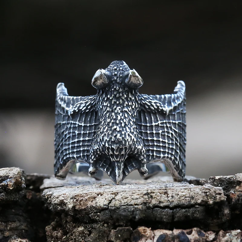 2022 جديد 316L الفولاذ المقاوم للصدأ خمر الخفافيش خواتم الاصبع موضة ريترو ستايل للنساء الرجال المجوهرات هدية بالجملة بيجو V260