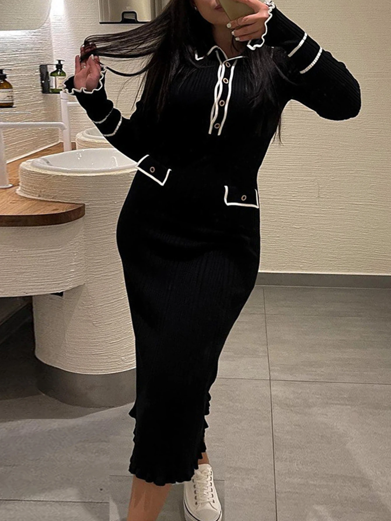 Abito longuette da donna Autunno Inverno Moda dettaglio bottoni Manica con volant Colletto della camicia Gonna a tubino con bordo in lattuga semplice per appuntamenti