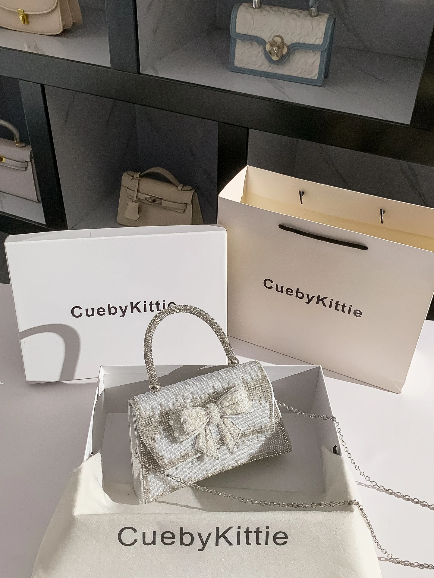 borsa-da-sera-cueby-kittie-con-diamanti-incastonati-borsa-a-tracolla-piccola-quadrata-alla-moda-per-donna-nuovo-stile-2026-per-occasioni-casual