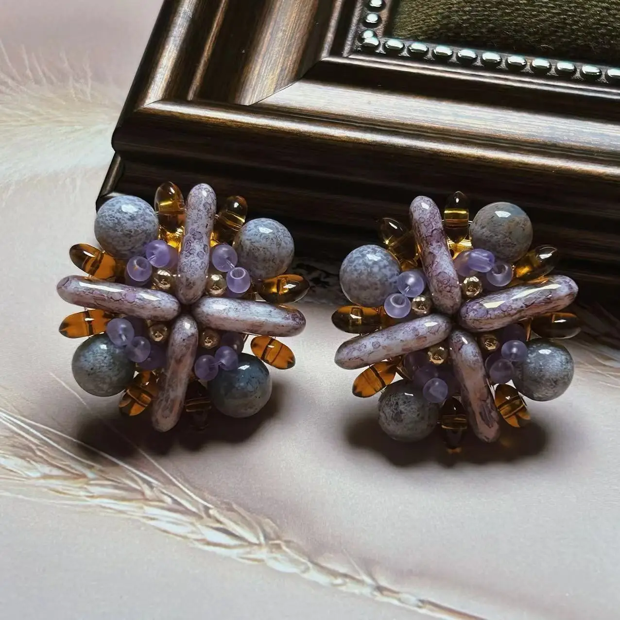 European and American foreign trade, medieval natural stone pure hand-woven flower ball marine agate retro temperament, earrings