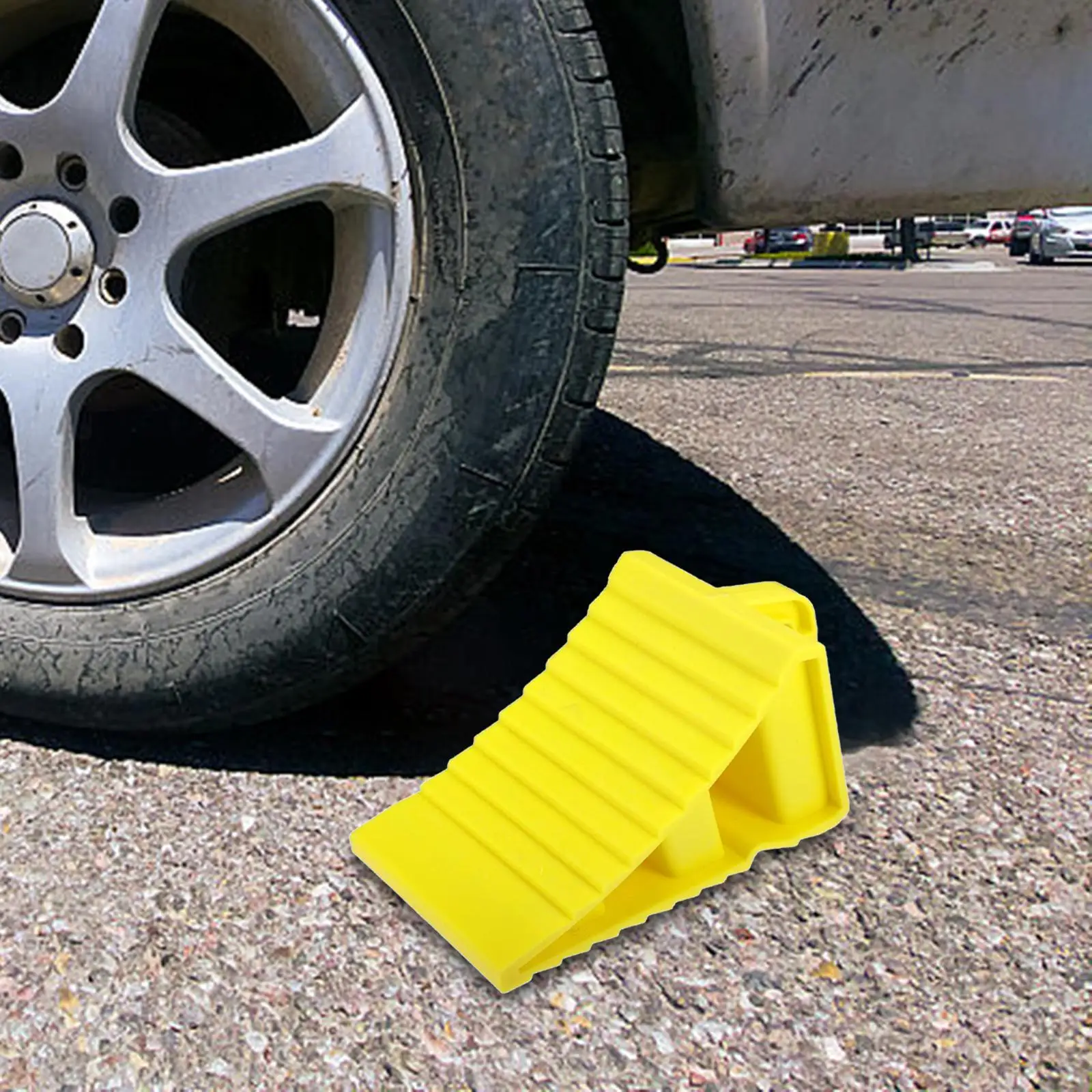 

Truck Car Wheel Chock Triangular Structure Lightweight Stopping Device Multipurpose Wheel Stopper for Travel Trailers