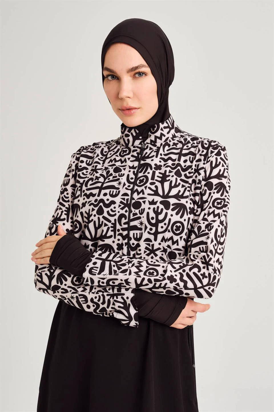 4 ピース/セットブルキニファムムスリムプリントジッパー付きスポーツウェアルーズフィット伸縮性 UPF50-UV 保護水着