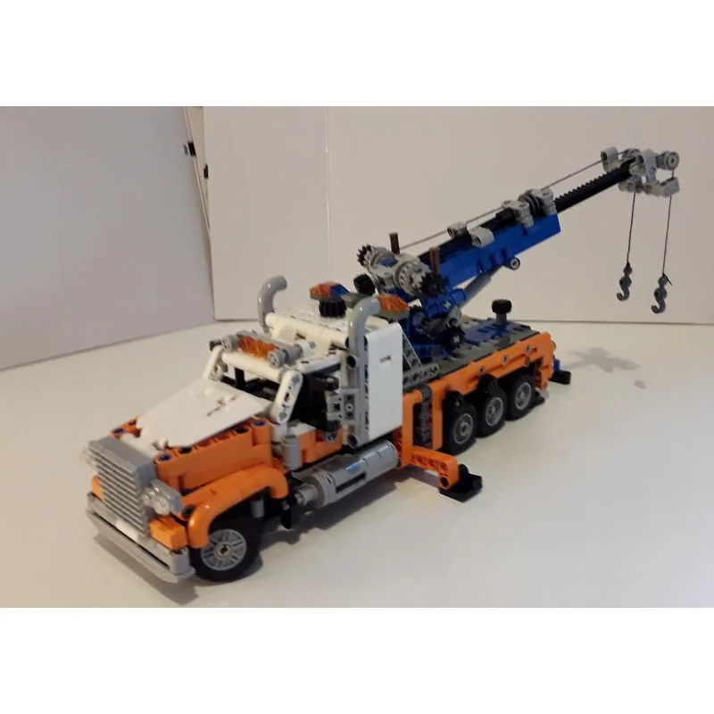 

MOC-91271 Half-Scale Heavy Duty Truck Brick Model Display, 1031 Pieces, Children's Birthday, Christmas, and New Year Toy Gift